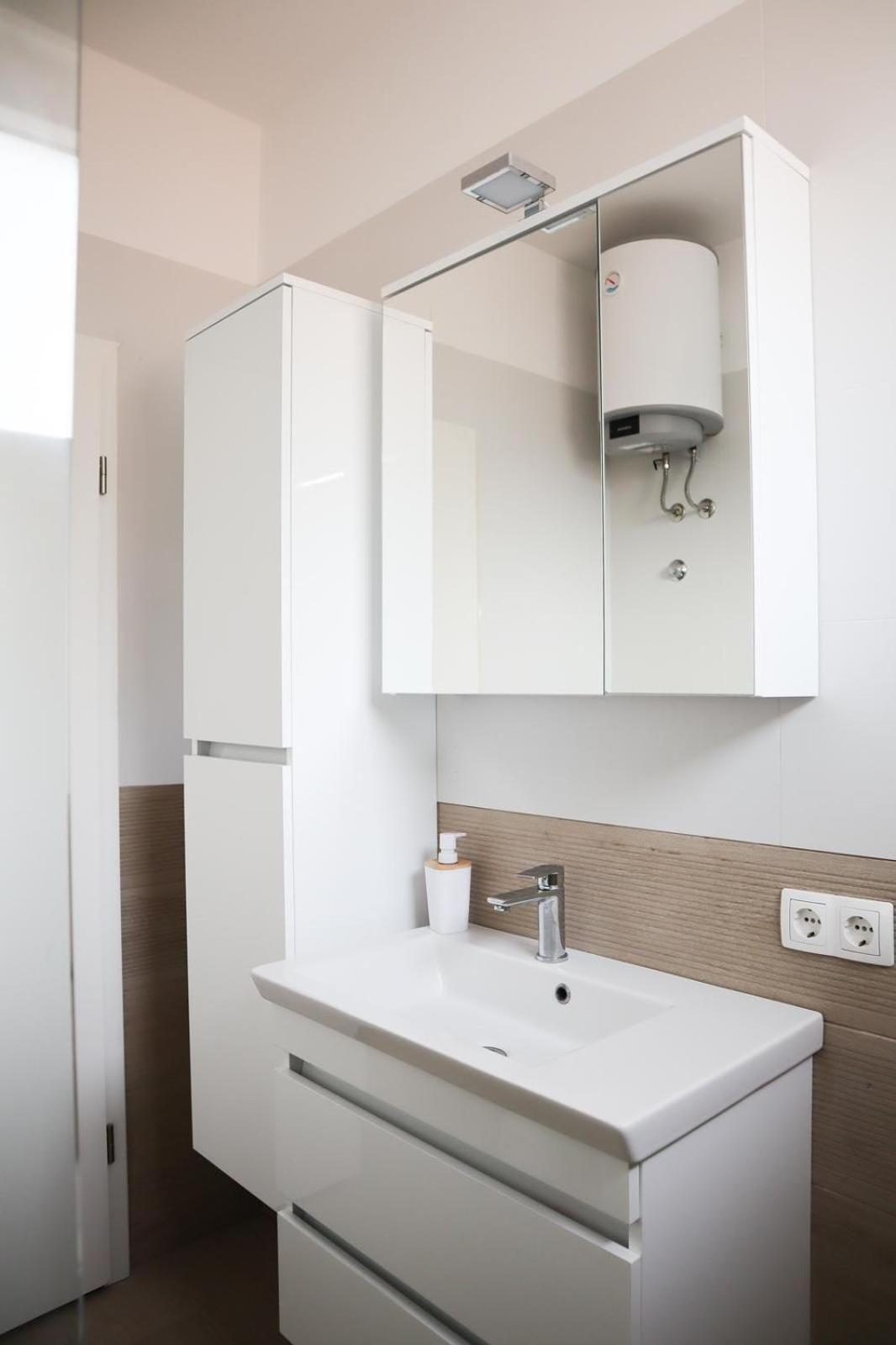 Apartment Ivoni Seaview Zadar Exterior photo